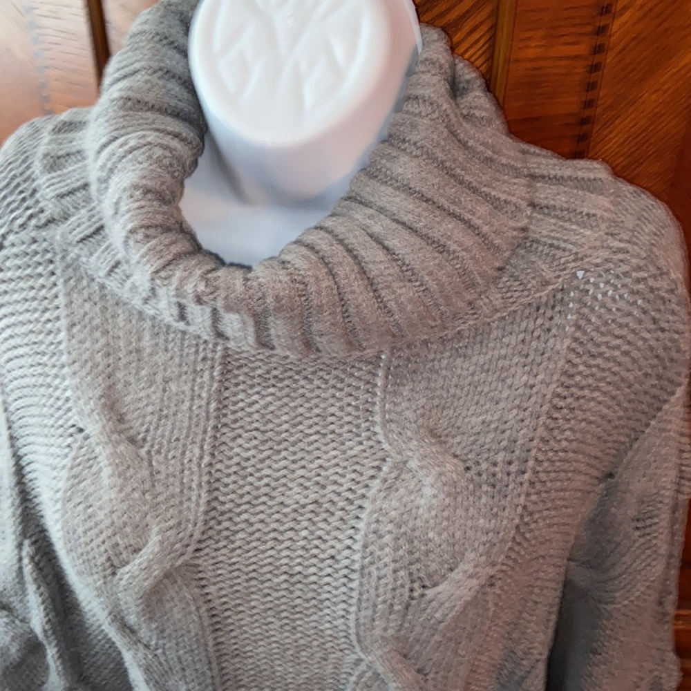 Cow neck sweater - Picture 2 of 3